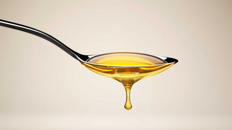 a spoonful of vinegar to treat foot fungus